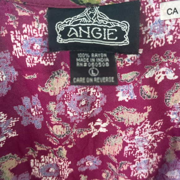 Angie Romper - Floral with shorts on the bottom and a long train - Picture 2 of 2